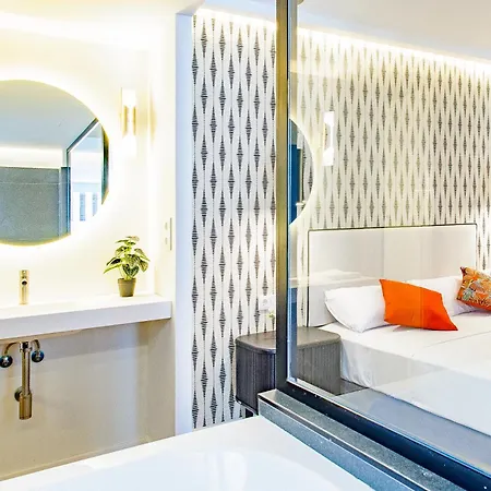 Myflats Premier Suites Alacant Exterior photo